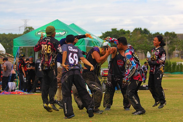 始终保持在 始终保持在